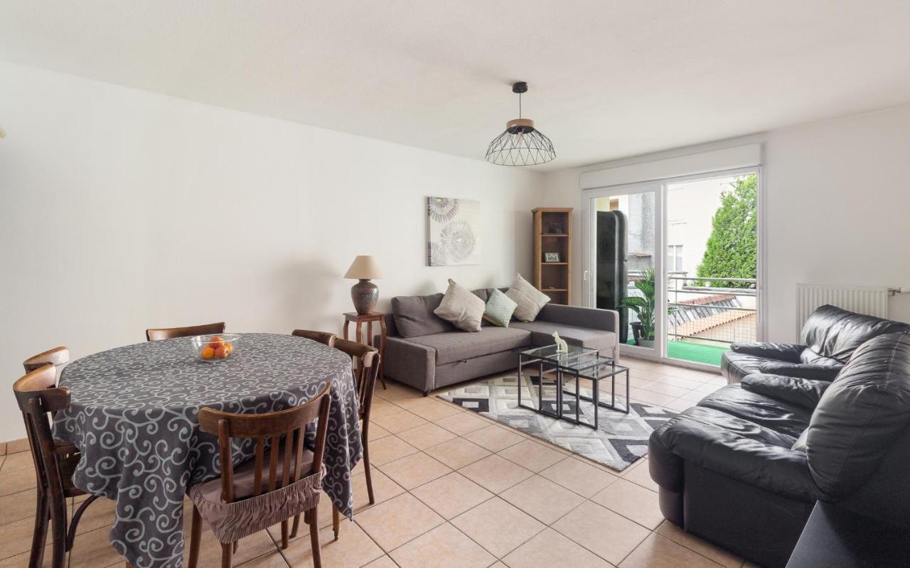 Nice Apartment With Parking Balcon Casa Lyon Βιλερμπάν Εξωτερικό φωτογραφία