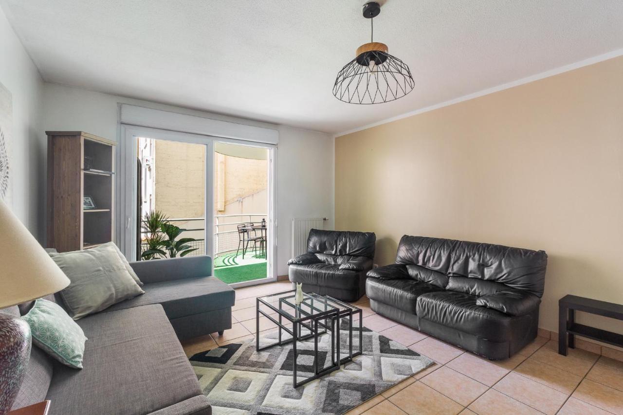 Nice Apartment With Parking Balcon Casa Lyon Βιλερμπάν Εξωτερικό φωτογραφία