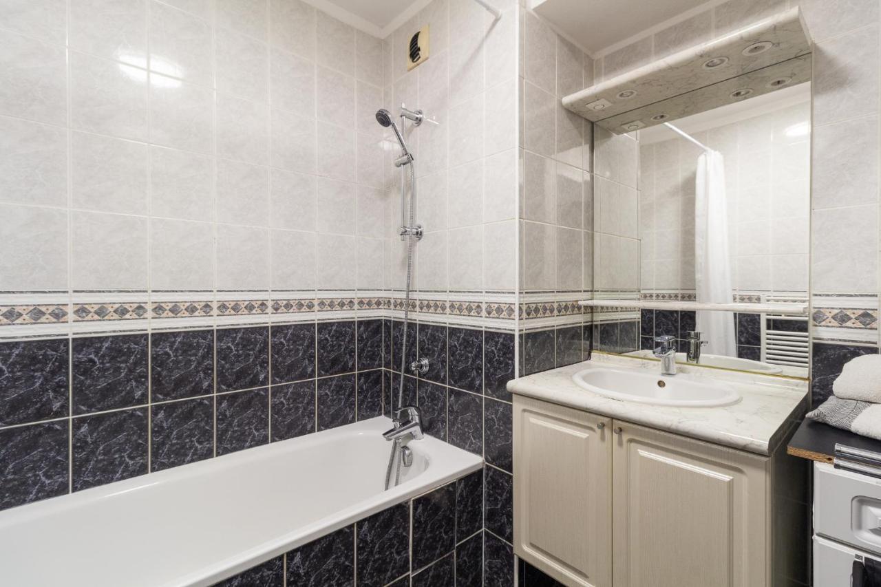 Nice Apartment With Parking Balcon Casa Lyon Βιλερμπάν Εξωτερικό φωτογραφία