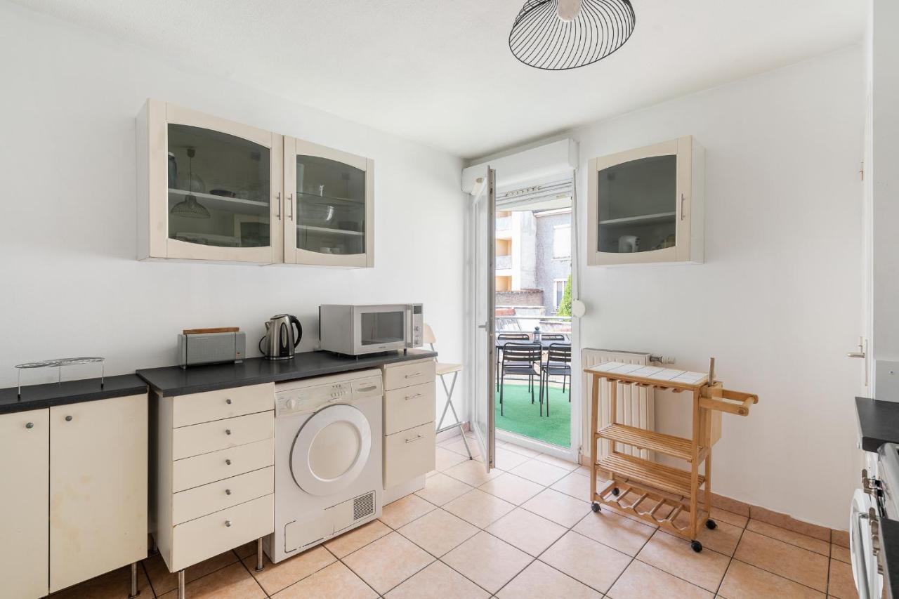 Nice Apartment With Parking Balcon Casa Lyon Βιλερμπάν Εξωτερικό φωτογραφία